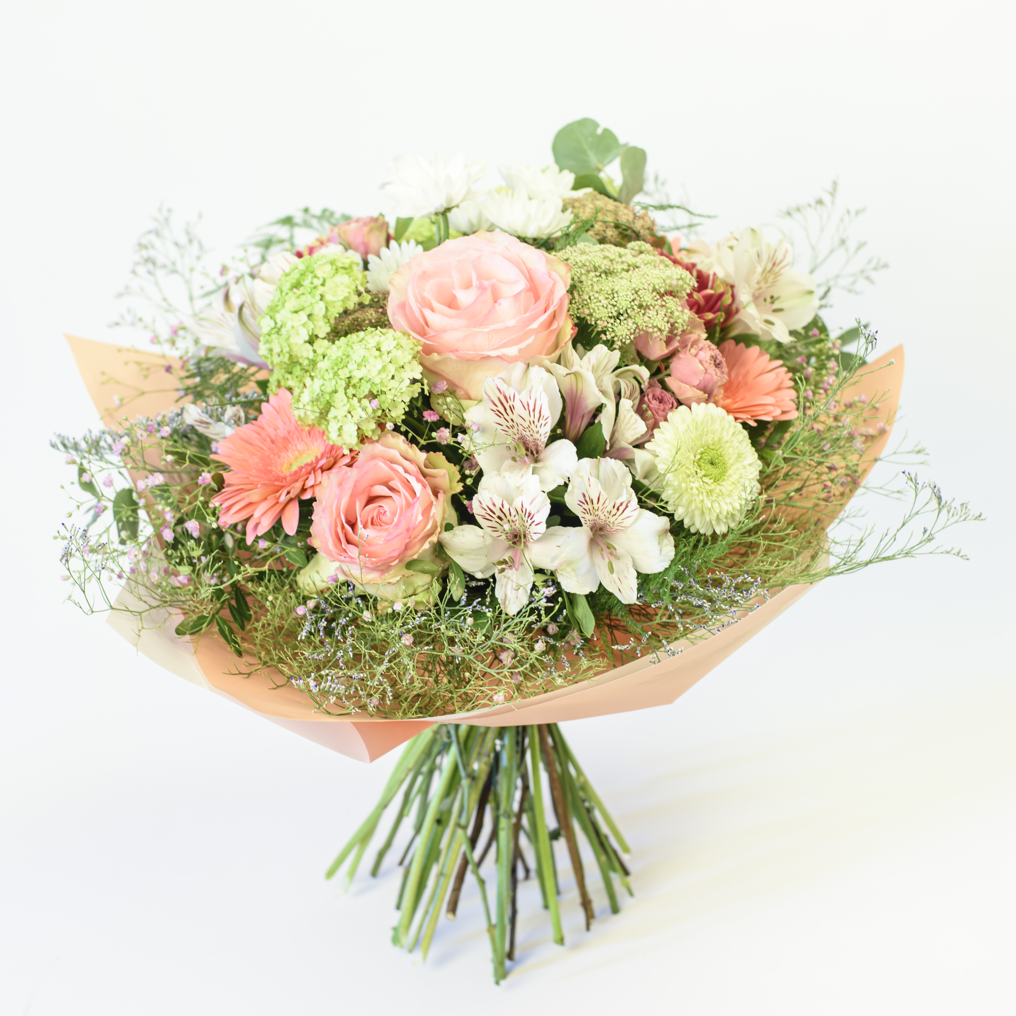 Kytice v pastelových barvách